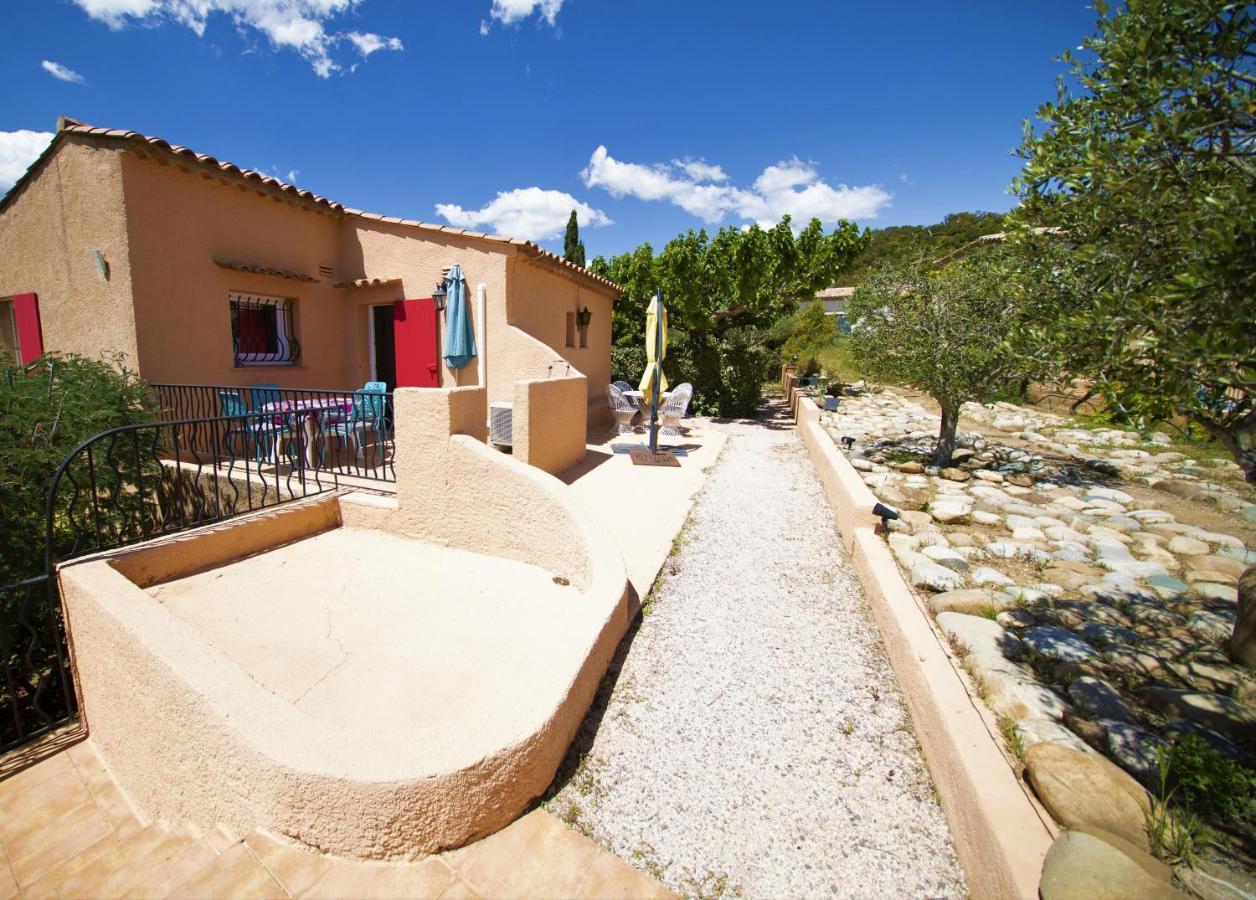 Les Oliviers Appartement Grimaud Buitenkant foto