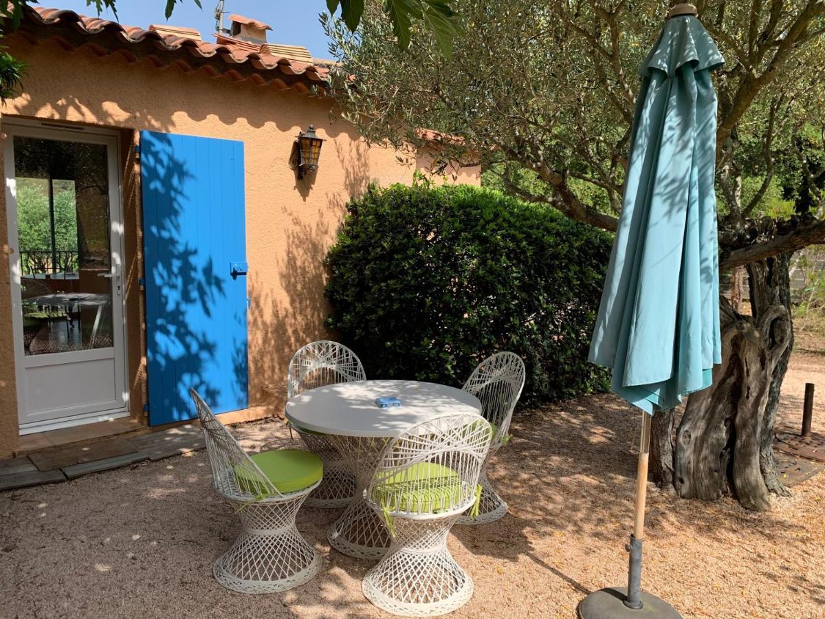 Les Oliviers Appartement Grimaud Buitenkant foto